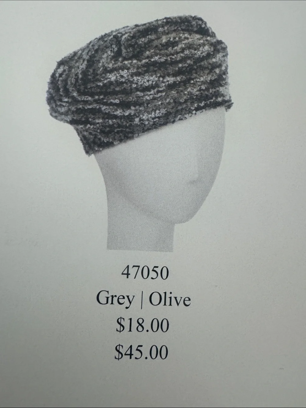 New with tags Giovannio NY Grey Olive Women's Knit beret  size 7